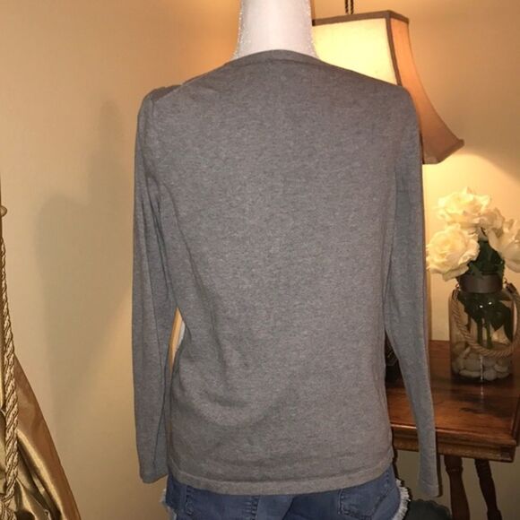 ✌️🏻TWO Tommy Hilfiger Gray V-neck Sweaters - Picture 5 of 9